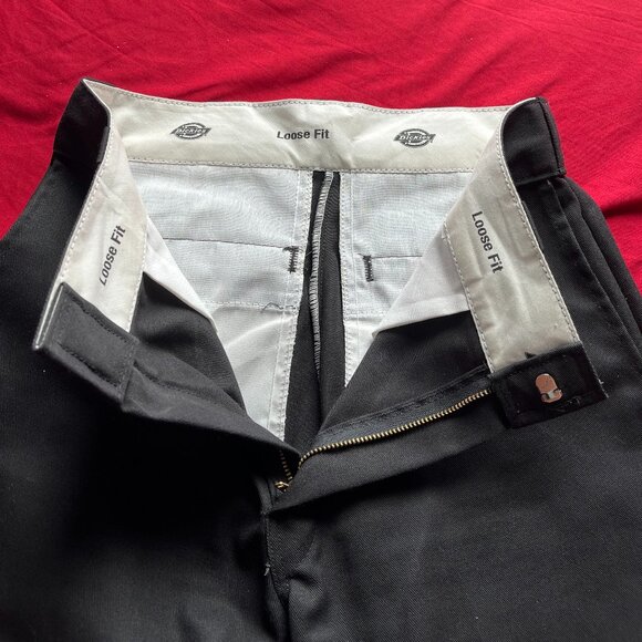 Dickies Original Loose fit Black Pants. - Picture 3 of 5